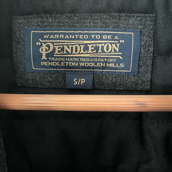 Men's Gray Jacket - Picture 2 of 6